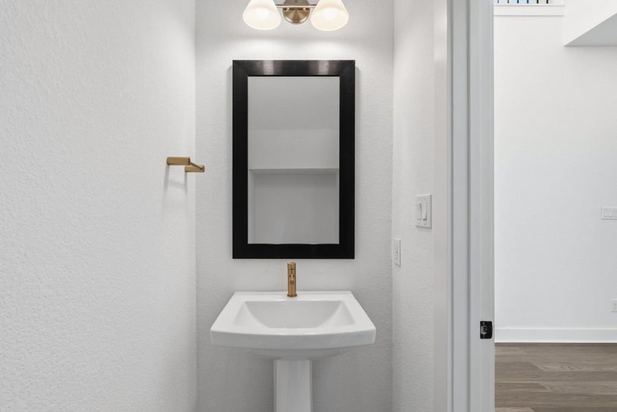 Image 34 of a home in .