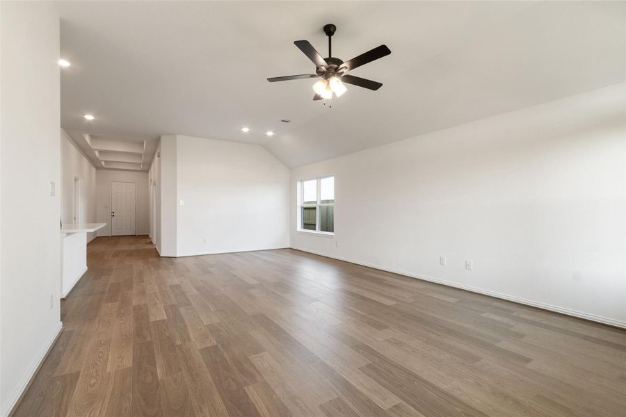 Spacious, unfurnished interior of a new home in Creekhaven, Arcola (Image 27).