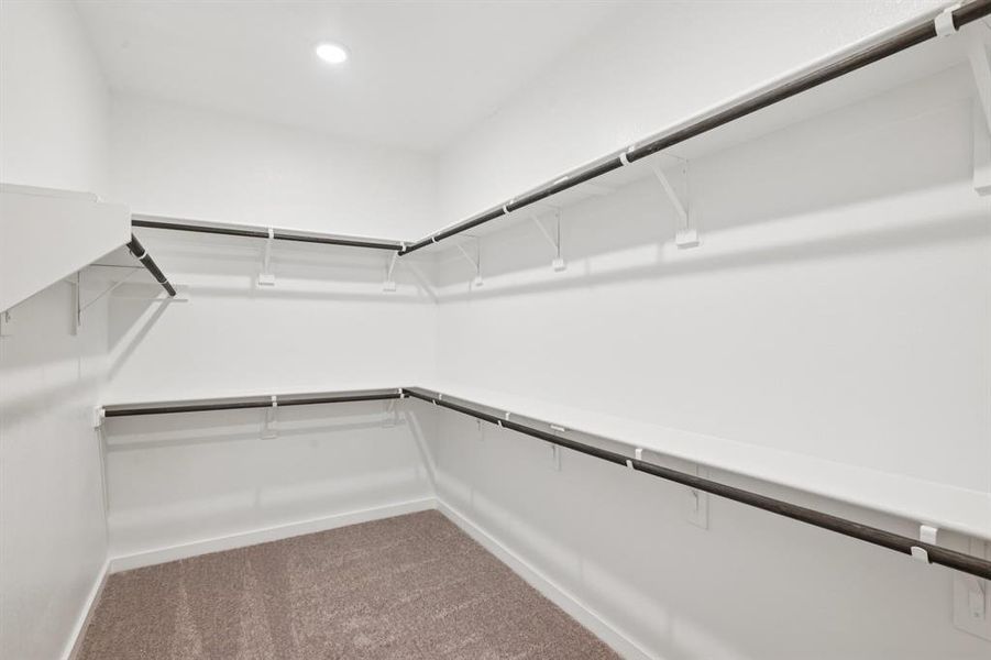 Spacious, unfurnished interior of a new home in Summerwood Estates, Red Oak (Image 23). Spacious, unfurnished interior of a new home in Summerwood Estates, Red Oak (Image 23).