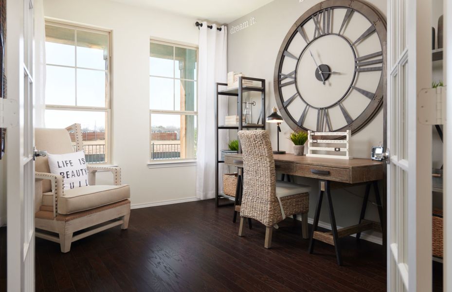 Representative furnished interior of a home built from the Mesilla by Centex in Dove Song, Marion (Image 33). Representative furnished interior of a home built from the Mesilla by Centex in Dove Song, Marion (Image 33).