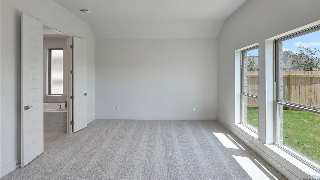 Spacious, unfurnished interior of a new home in Kallison Ranch, San Antonio (Image 23).