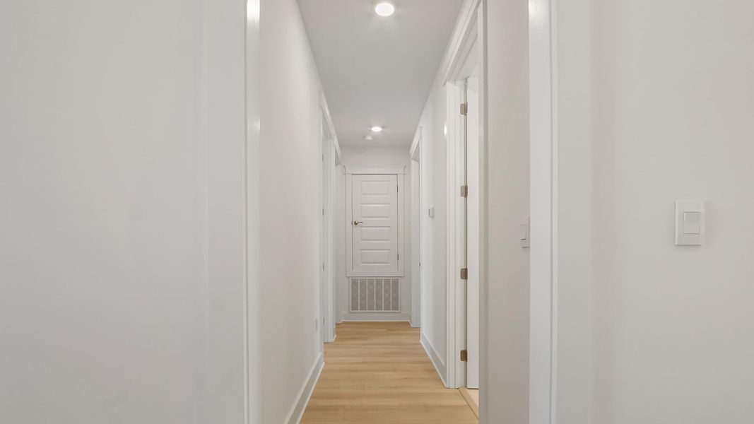 Spacious, unfurnished interior of a new home in Breakfast Point East Phase II, Panama City Beach (Image 26). Spacious, unfurnished interior of a new home in Breakfast Point East Phase II, Panama City Beach (Image 26).