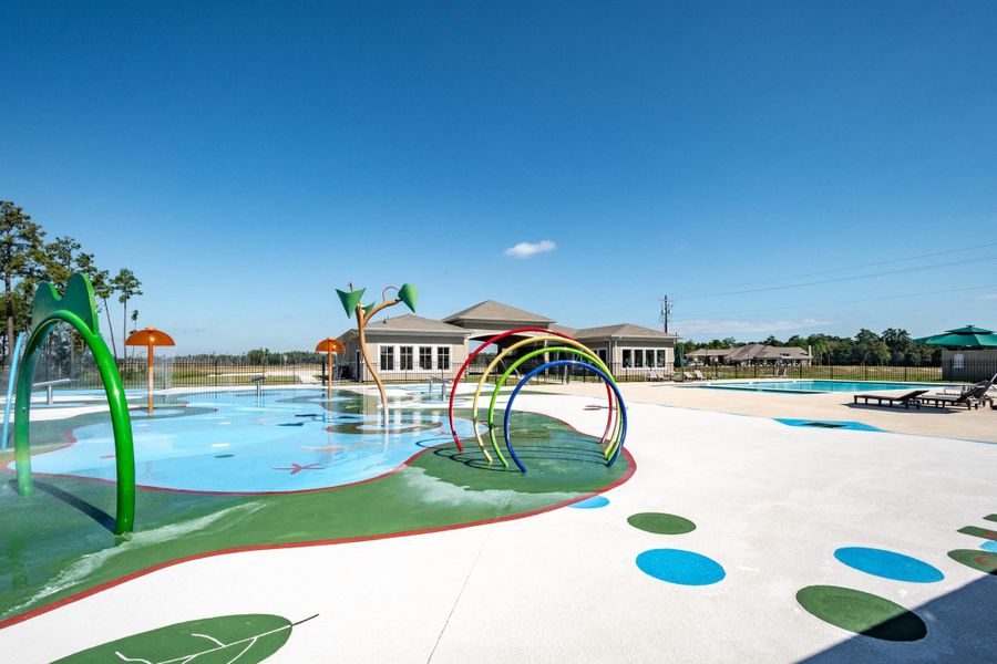 Community amenities in Grand Oaks Reserve, Cleveland (Image 39).