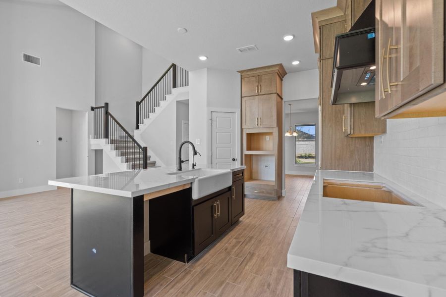 Furnished interior view inside a new home in Cross Creek West 50', Fulshear (Image 7).