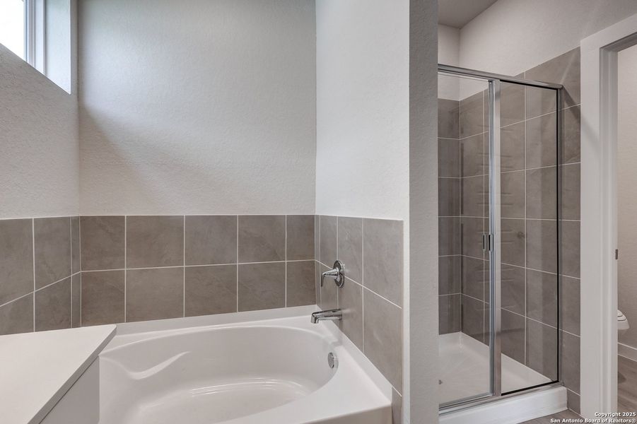 Furnished interior view inside a new home in Cinco Lakes, San Antonio (Image 13). Furnished interior view inside a new home in Cinco Lakes, San Antonio (Image 13).