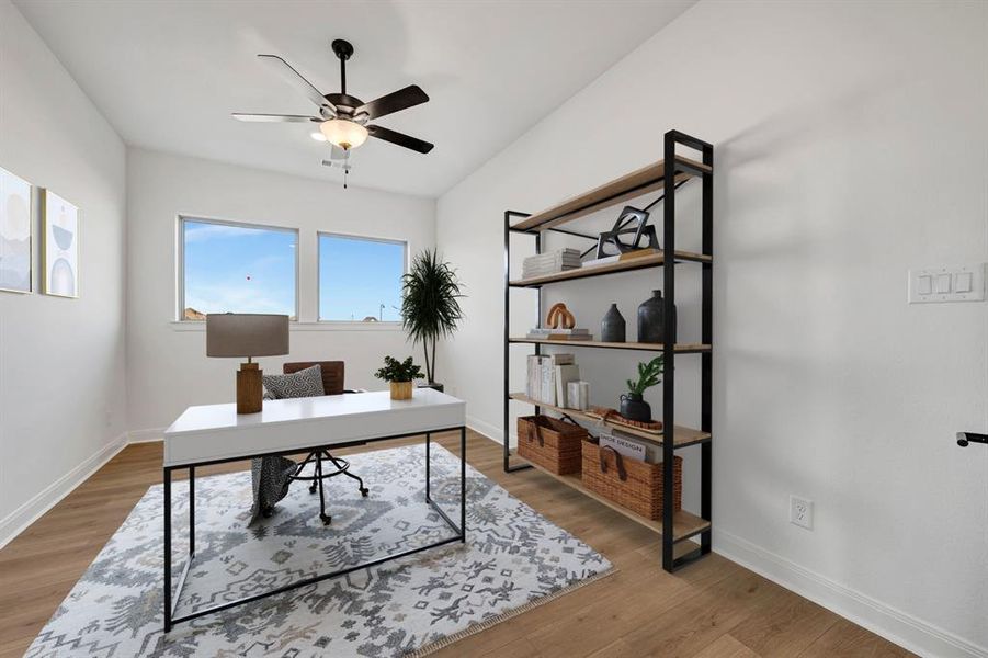 Furnished interior view inside a new home in Myrtle Creek, Waxahachie (Image 6). Furnished interior view inside a new home in Myrtle Creek, Waxahachie (Image 6).