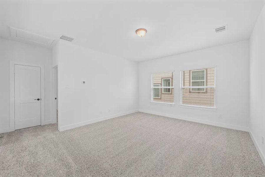 Spacious, unfurnished interior of a new home in Wildrye 45', Waller (Image 25). Spacious, unfurnished interior of a new home in Wildrye 45', Waller (Image 25).