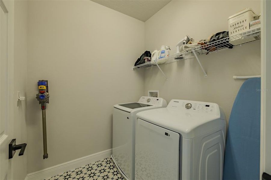 Furnished interior view inside a new home in Waterset Garden Series, Apollo Beach (Image 49).