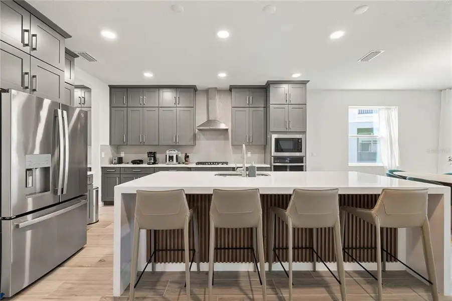 Furnished interior view inside a new home in , Winter Garden (Image 8).