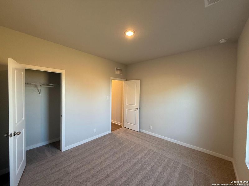 Spacious, unfurnished interior of a new home in The Preserve at the Wilder, Adkins (Image 17). Spacious, unfurnished interior of a new home in The Preserve at the Wilder, Adkins (Image 17).