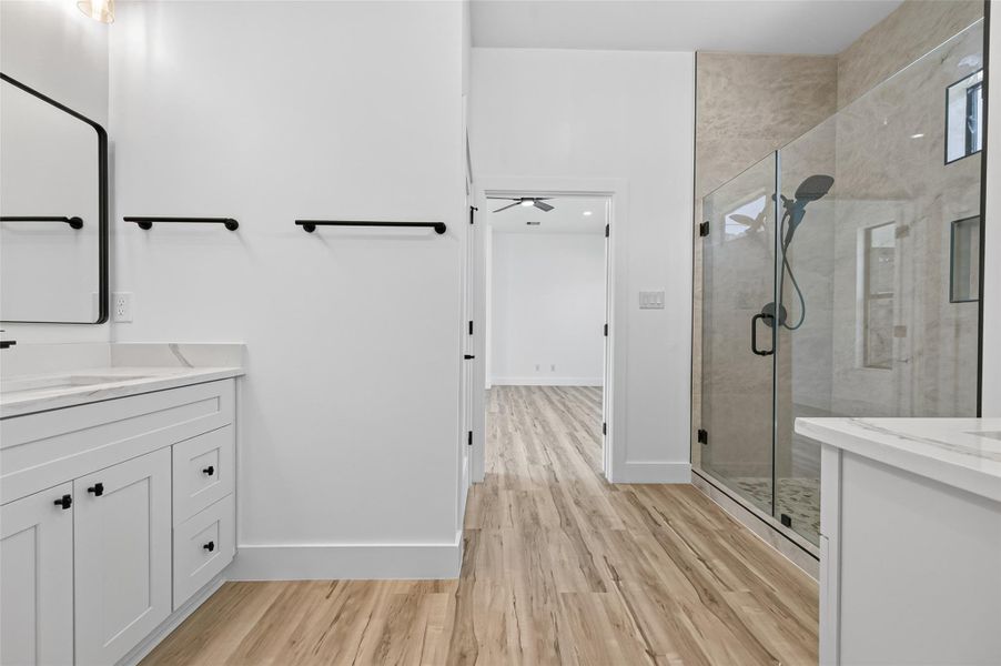 Furnished interior view inside a new home in , Conroe (Image 13).