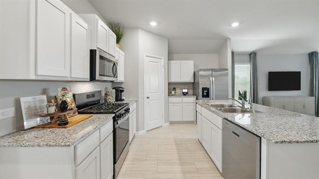 Furnished interior view inside a new home in The Hills at Reunion, Newark (Image 6).