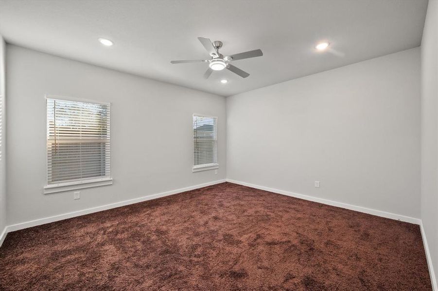 Spacious, unfurnished interior of a new home in , Corsicana (Image 25).