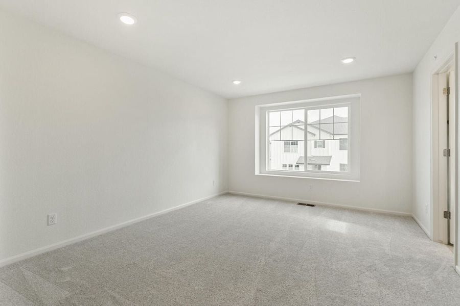 Spacious, unfurnished interior of a new home in Farmlore Villas, Brighton (Image 8).