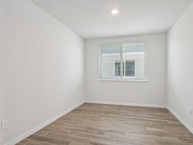 Spacious, unfurnished interior of a new home in Oakfield Trails - Signature Series, Parrish (Image 14). Spacious, unfurnished interior of a new home in Oakfield Trails - Signature Series, Parrish (Image 14).