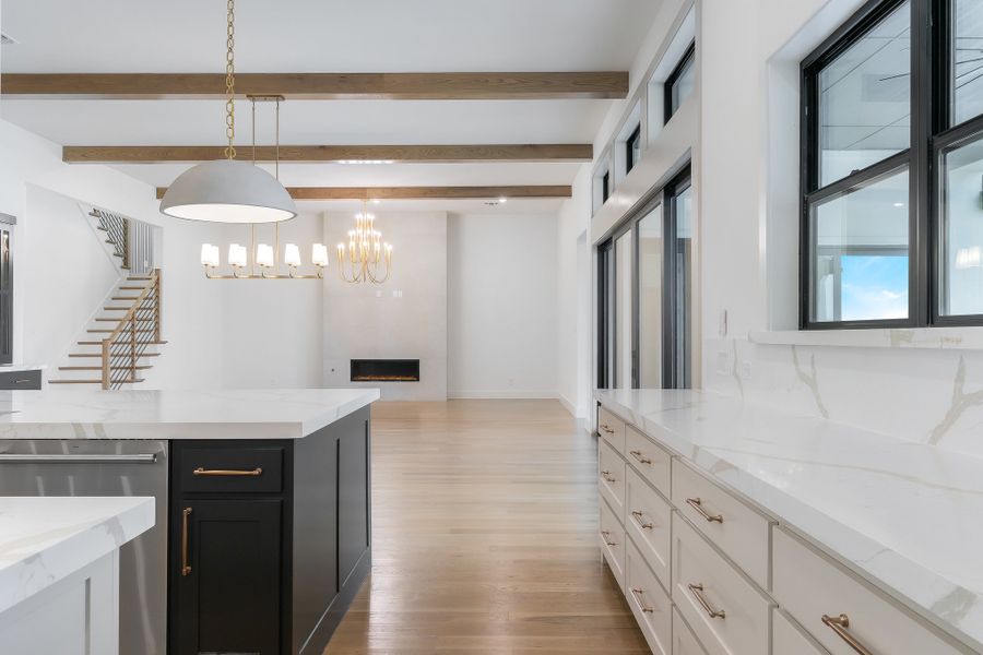 Furnished interior view inside a new home in Montclair, Prosper (Image 15).