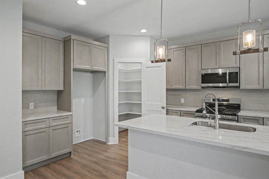 Furnished interior view inside a new home in , Dickinson (Image 5).