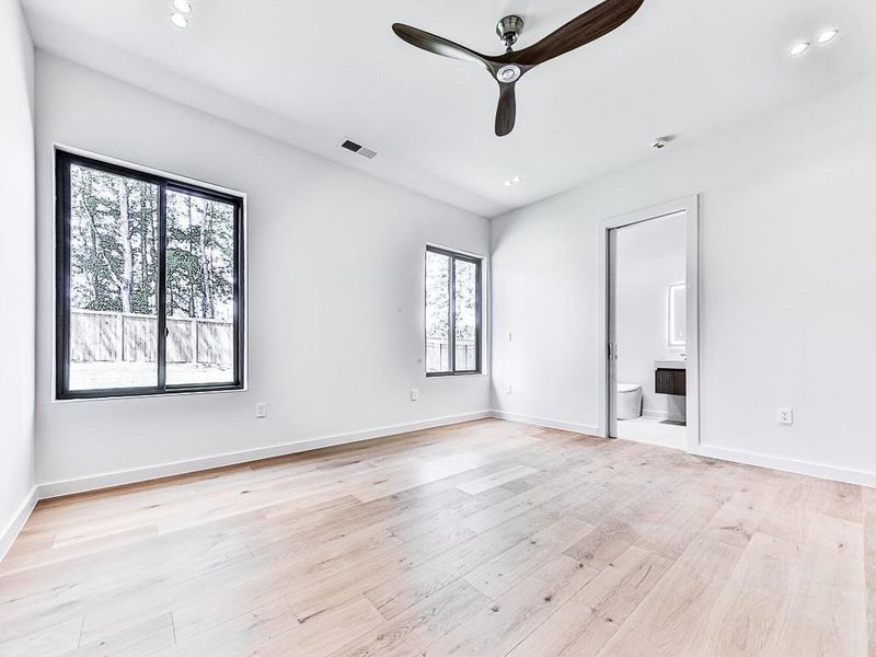 Spacious, unfurnished interior of a new home in , Marietta (Image 51). Spacious, unfurnished interior of a new home in , Marietta (Image 51).