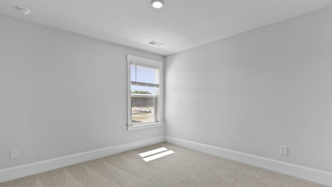Spacious, unfurnished interior of a new home in Rivers Reach, Yemassee (Image 23).