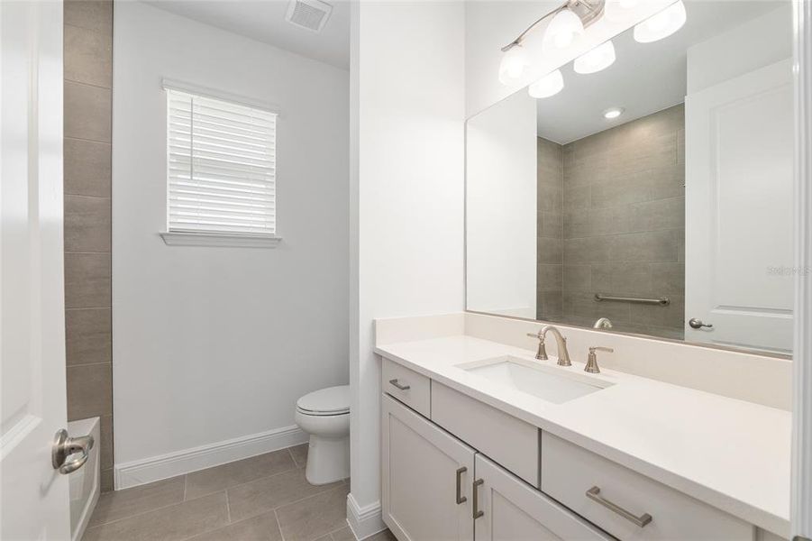 Furnished interior view inside a new home in , Ocala (Image 17).