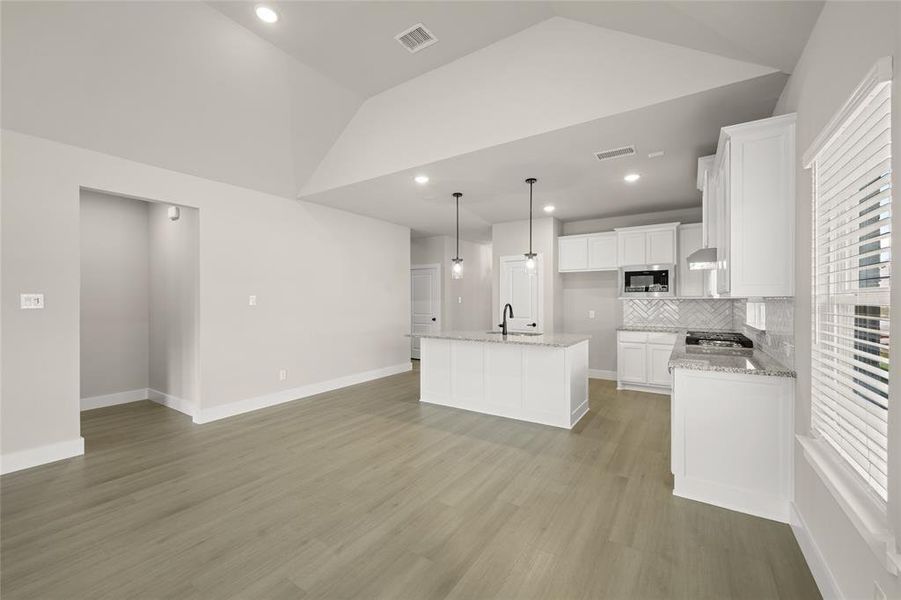 1850 Silver Birch- DIning-1