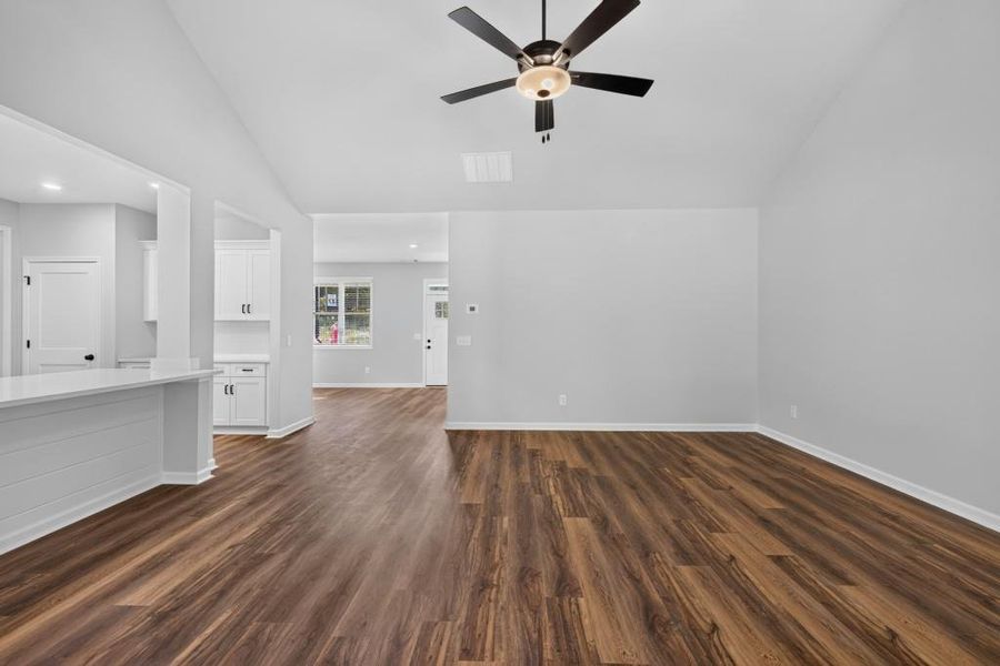Spacious, unfurnished interior of a new home in , Commerce (Image 29).