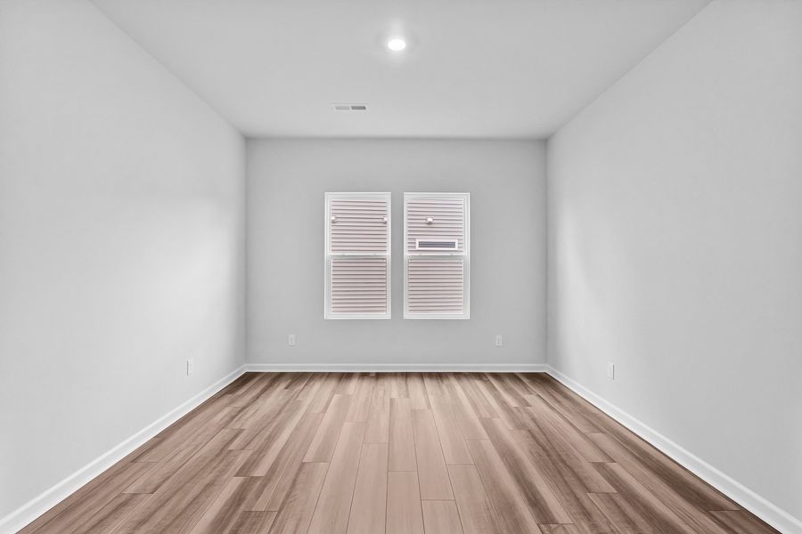 Spacious, unfurnished interior of a new home in Bell West, Kernersville (Image 23).