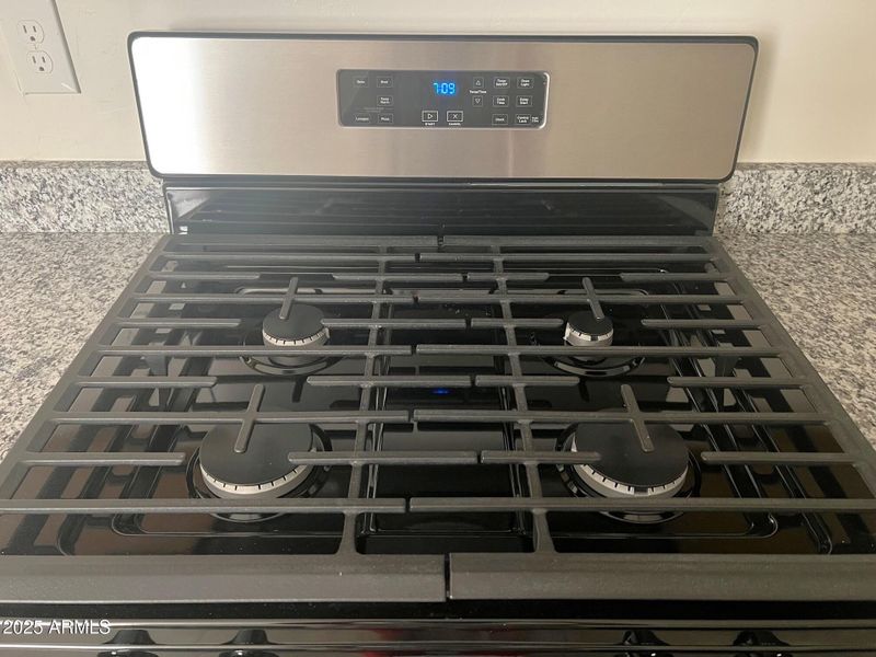 Gas oven Gas oven