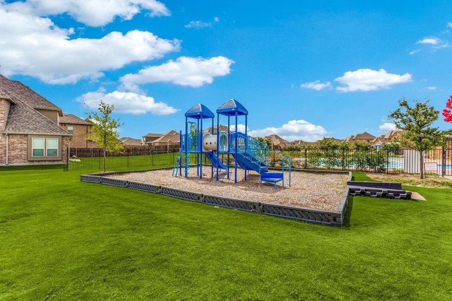 Community amenities in Breezy Hill, Rockwall (Image 35).