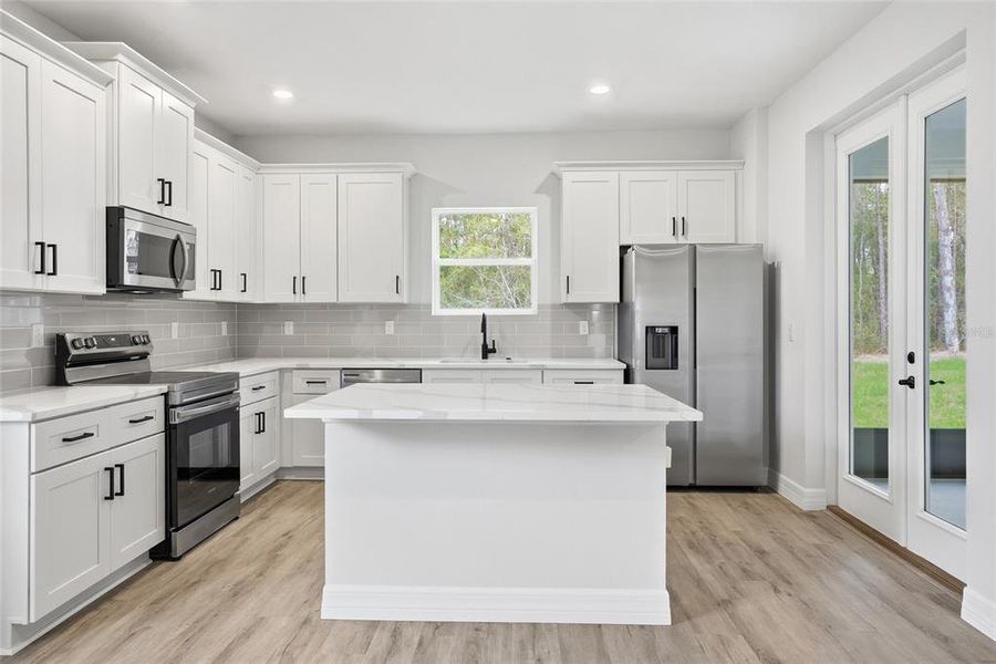 Furnished interior view inside a new home in , Ocala (Image 7).