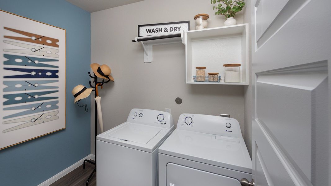 Representative furnished interior of a home built from the The Highlands by Legend Homes in Bluestem, Brookshire (Image 8).