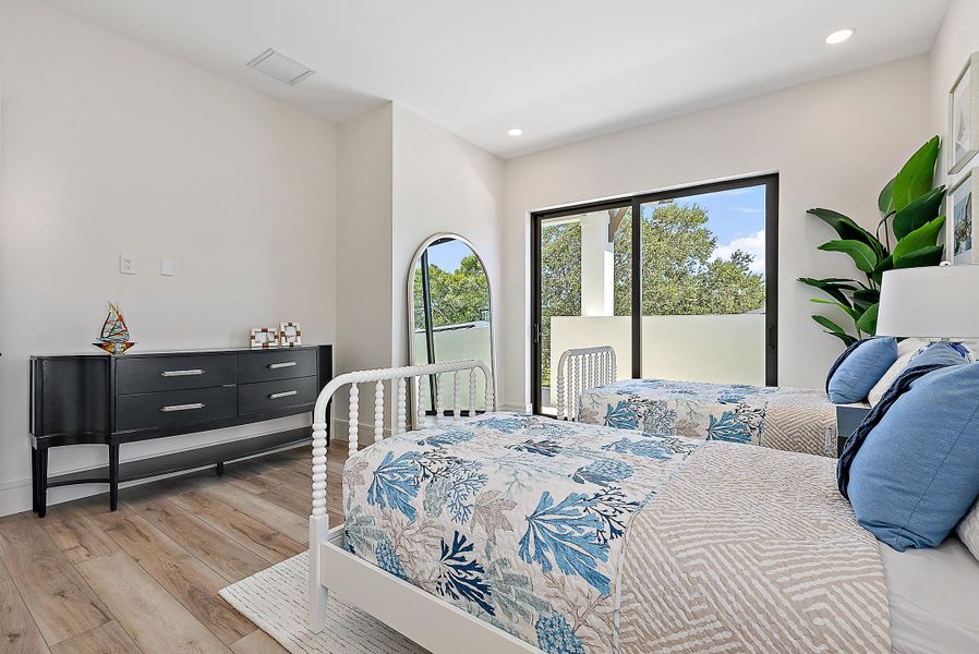 Guest Bedroom Guest Bedroom