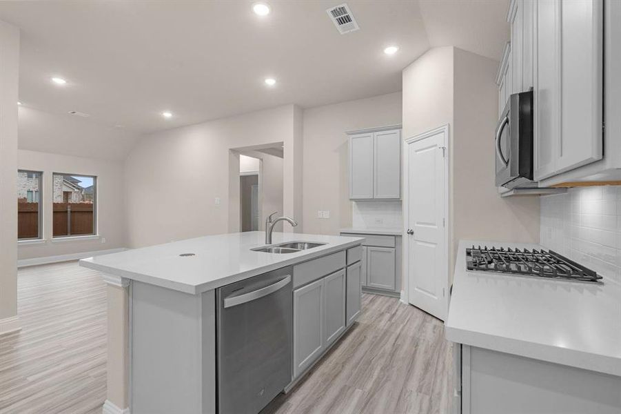 DAL_Heartland_Kimble_3809 Lakefield Dr (12)