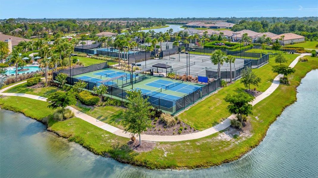 Community amenities in , Palmetto (Image 81).