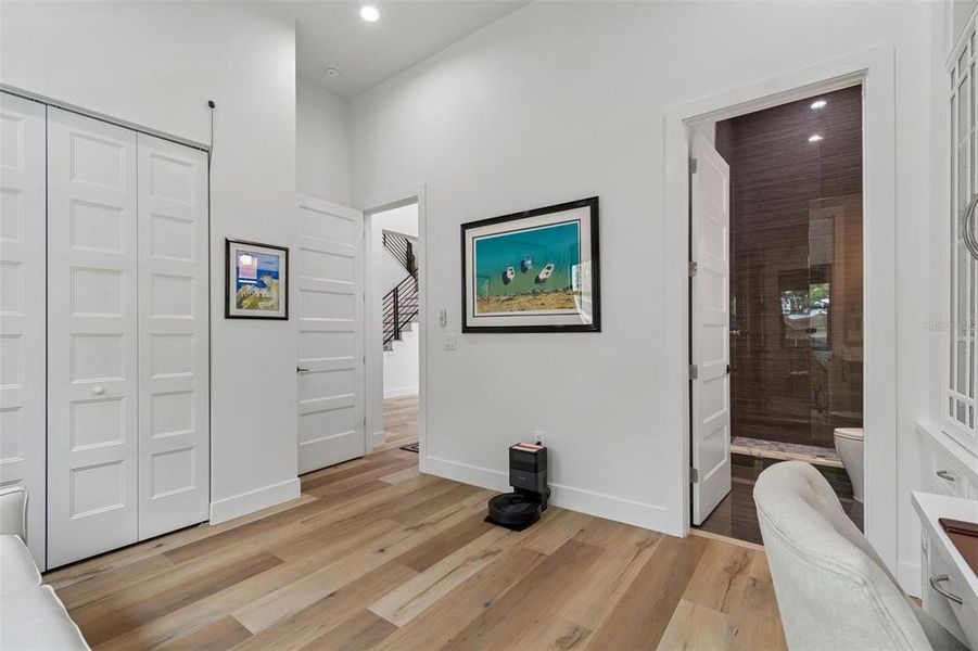 Furnished interior view inside a new home in , Tampa (Image 17). Furnished interior view inside a new home in , Tampa (Image 17).