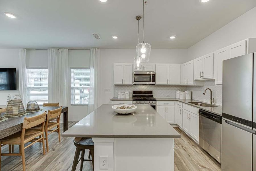 Furnished interior view inside a new home in Laurelwood, Douglasville (Image 17).