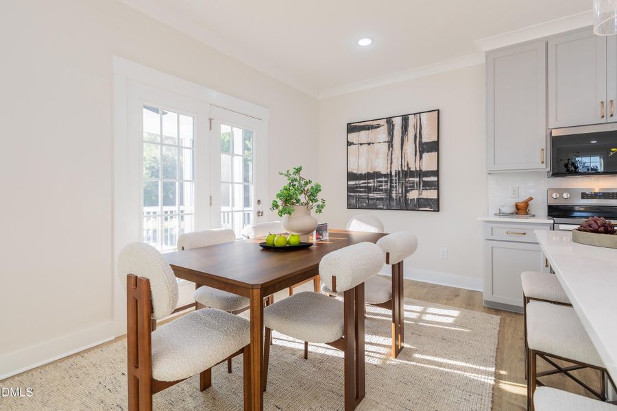 4251OldStageRdN-Interior-Web-14