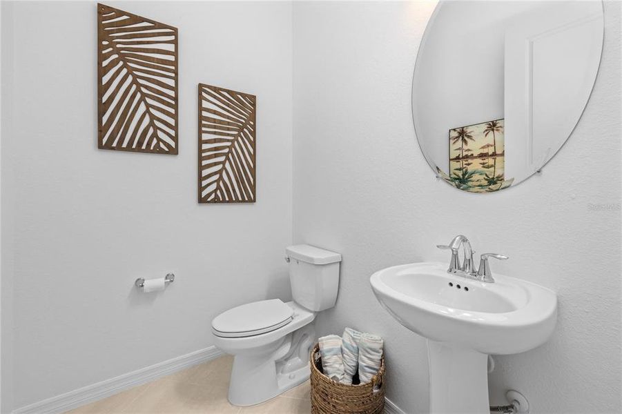 Furnished interior view inside a new home in Calusa Country Club, Lakewood Ranch (Image 8).