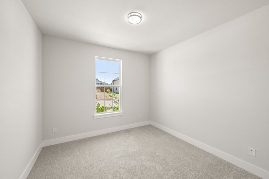 Spacious, unfurnished interior of a new home in Wildflower Ranch, Fort Worth (Image 25).