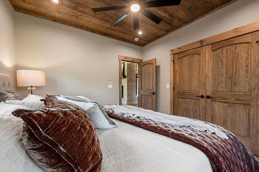 Furnished interior view inside a new home in , Blue Ridge (Image 51).