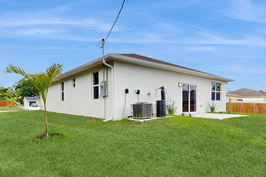 8050-97th-Ct-Vero-Beach-FL-32967-0503202