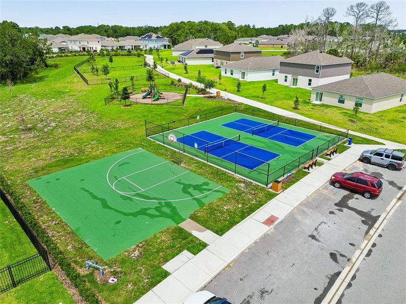 Community amenities in Providence, Davenport (Image 67).