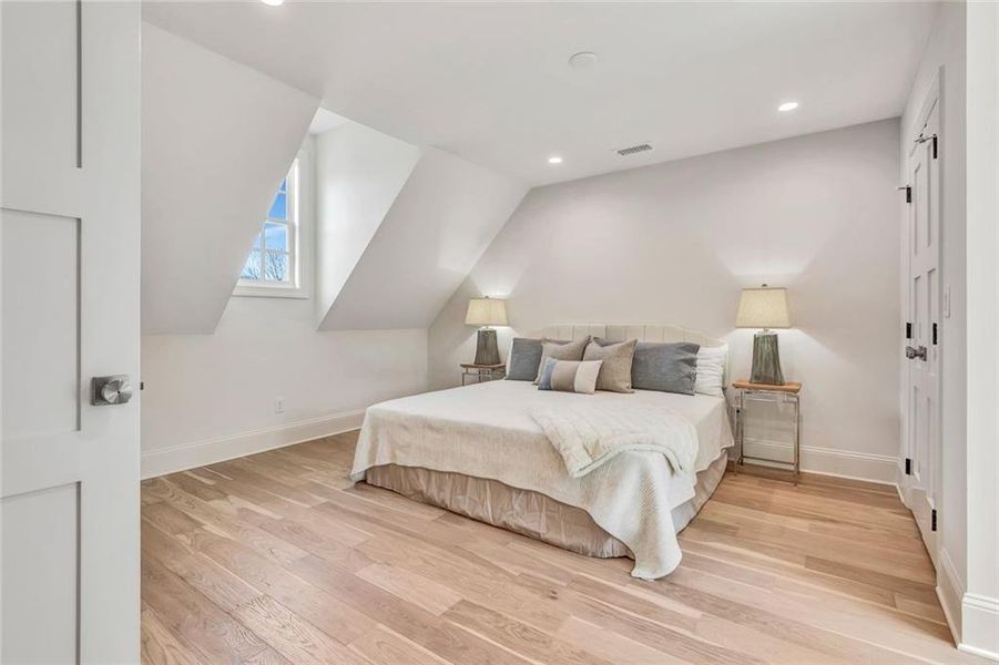 Furnished interior view inside a new home in , Senoia (Image 9).
