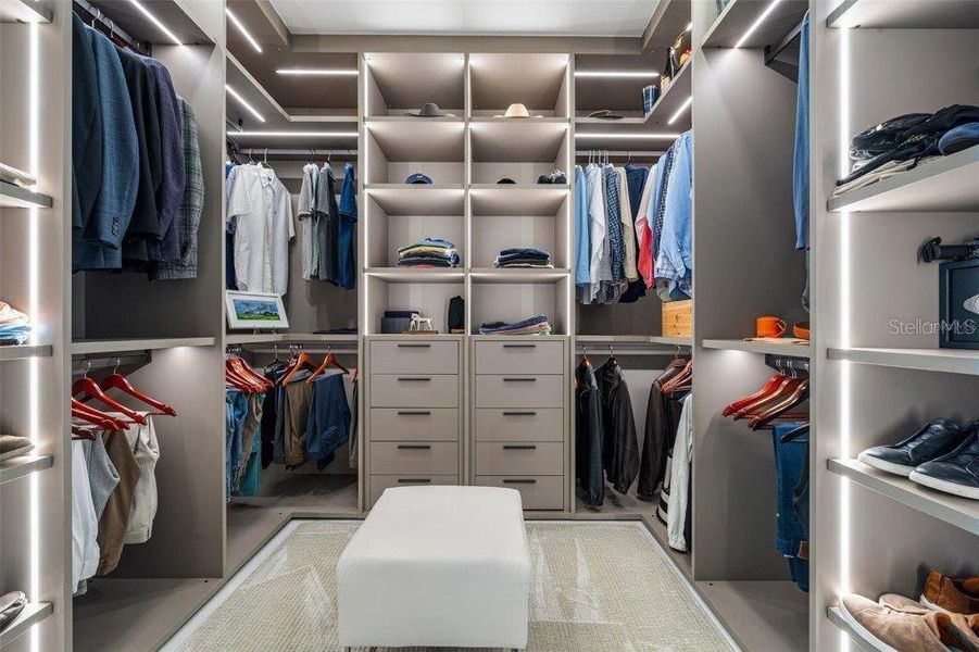 Furnished interior view inside a new home in , Sarasota (Image 12).