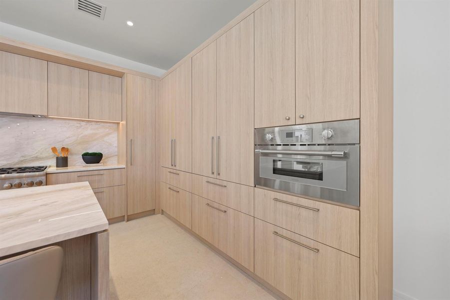519 Southeast 4th Ave - 30.jpg-FULL 519 Southeast 4th Ave - 30.jpg-FULL