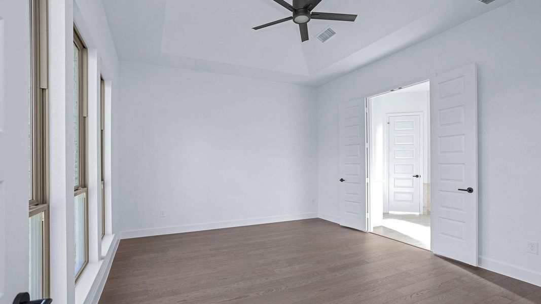 Spacious, unfurnished interior of a new home in Evergreen 70', Conroe (Image 10). Spacious, unfurnished interior of a new home in Evergreen 70', Conroe (Image 10).