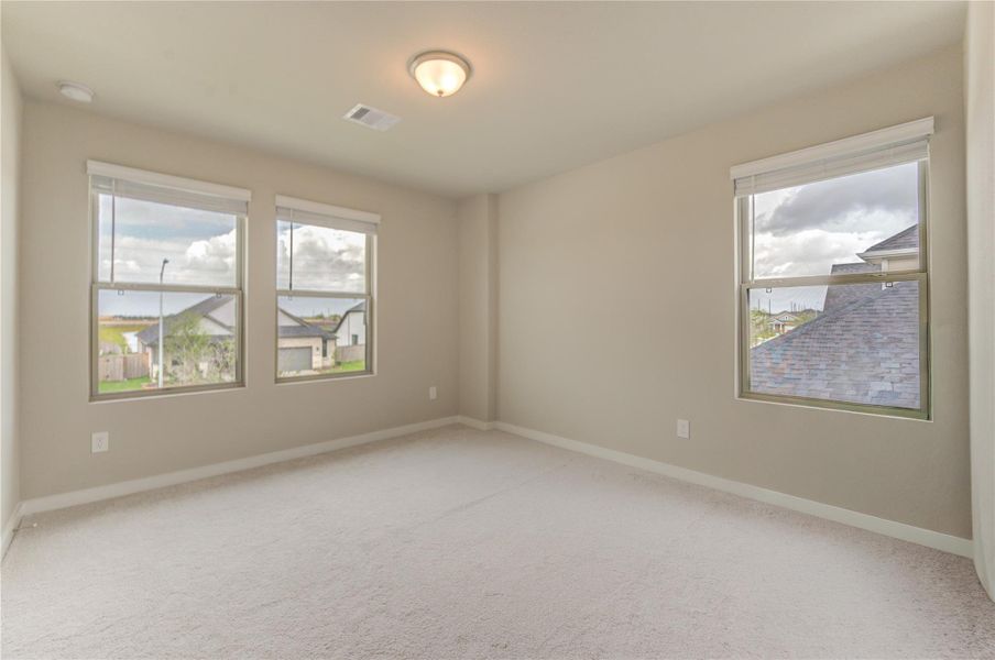 Spacious, unfurnished interior of a new home in Arabella on the Prairie, Richmond (Image 40).