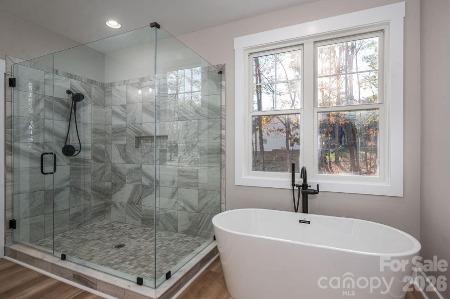 Furnished interior view inside a new home in , Lincolnton (Image 8).
