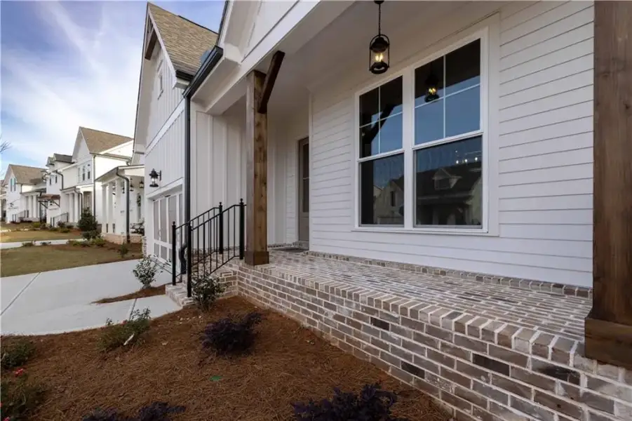 Exterior details and patio area of a home in Aberdeen, Hoschton (Image 30).