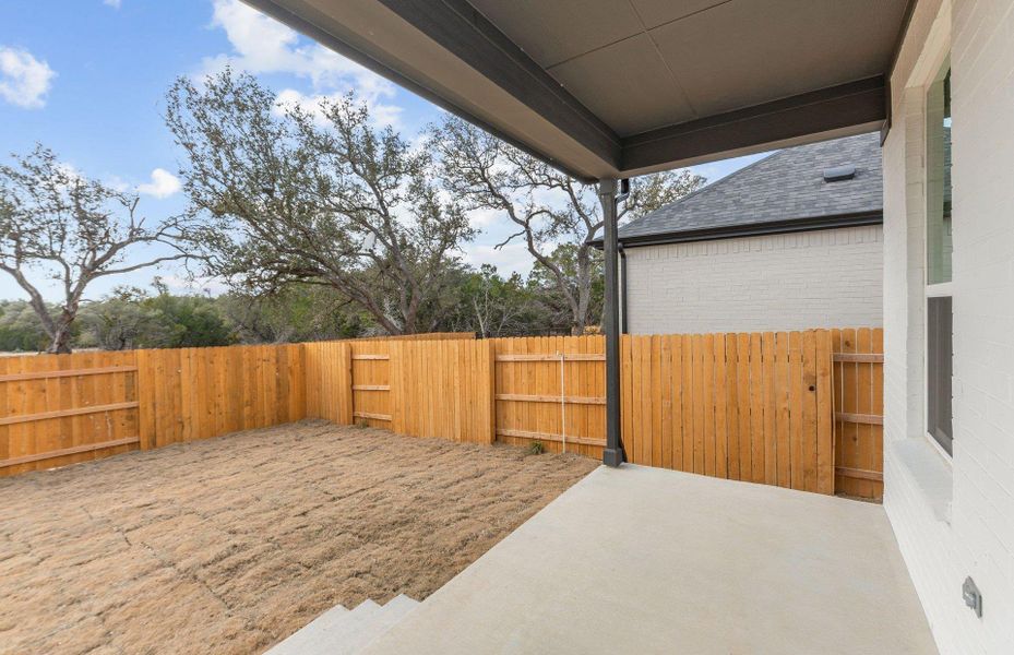 Exterior details and patio area of a home in Woodside, Georgetown (Image 3).